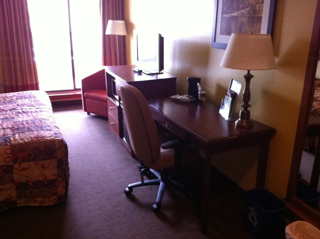 Dartmouth Oceanview Hotel Zimmer foto